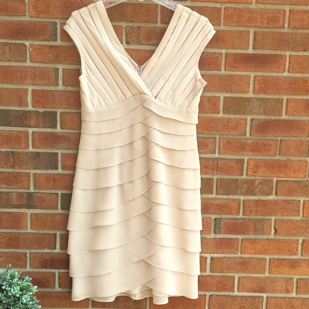 Scarlett Nite Cream Tiered Ruffle Layered Sleeveless Party Cocktail Dress size 8